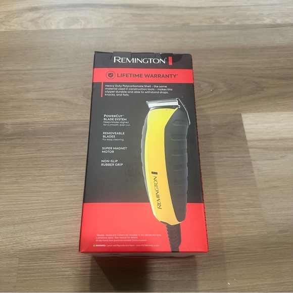 Remington HC5855 Virtually Indestructible Haircut Kit Beard Trimmer (15 pieces) - Picture 3 of 5